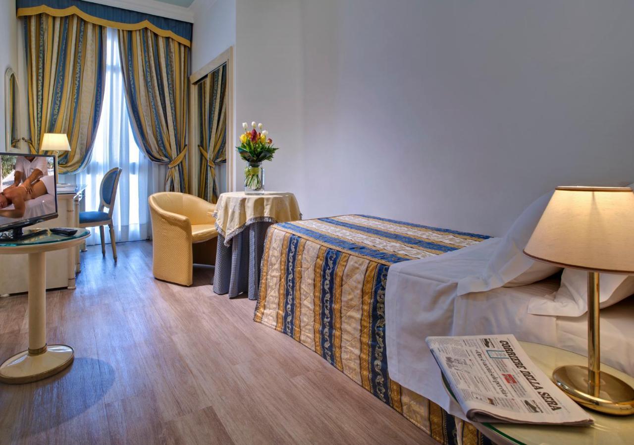 Hotel Terme Formentin Abano Terme Oda fotoğraf