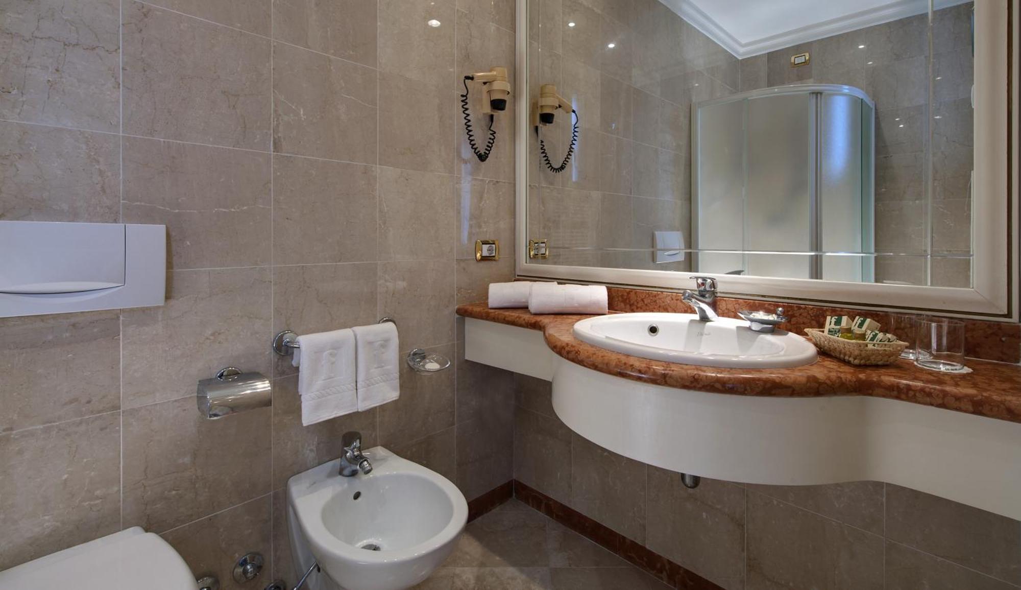 Hotel Terme Formentin Abano Terme Oda fotoğraf